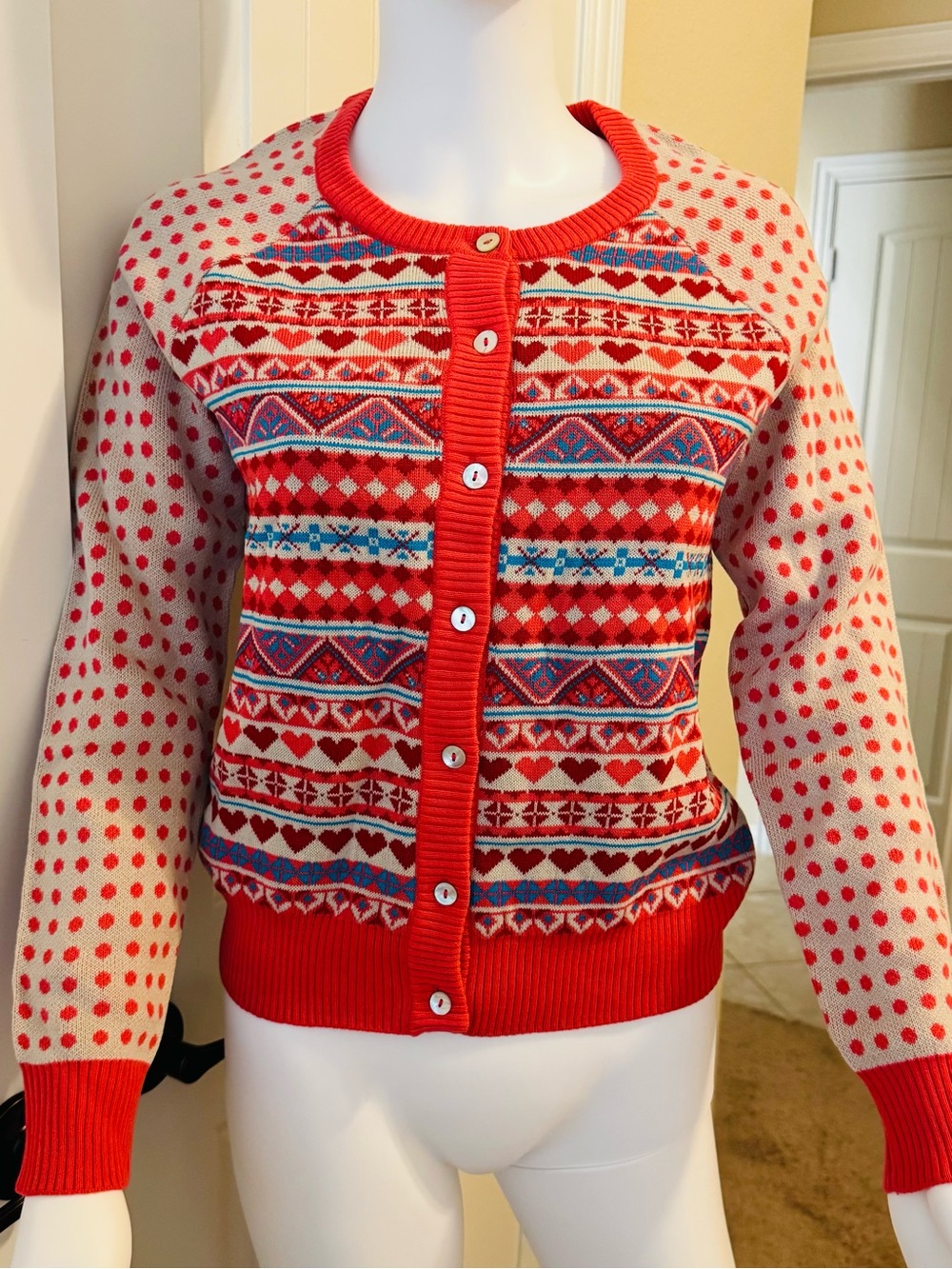 Red Patterned Button-Front Women's Cardigan size Med/fits like a Small